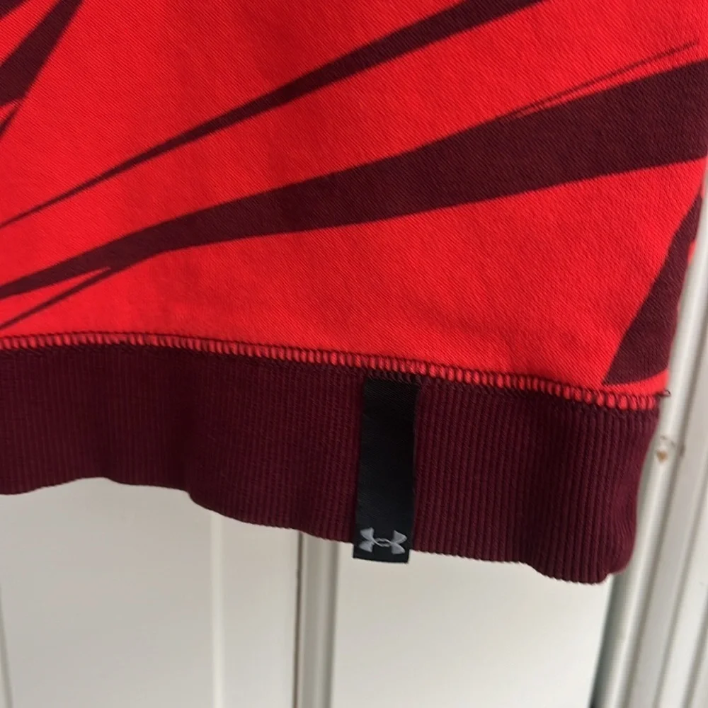Under Armour Youth XL Sweatshirt - Maroon and Orange - Like New - EUC